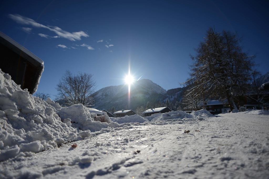 Alpengasthof Zur Post Schattwald Kültér fotó